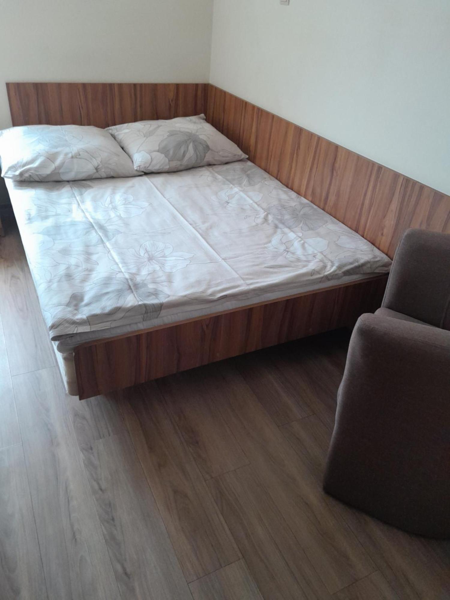 Hostel Polon Pułtusk Εξωτερικό φωτογραφία
