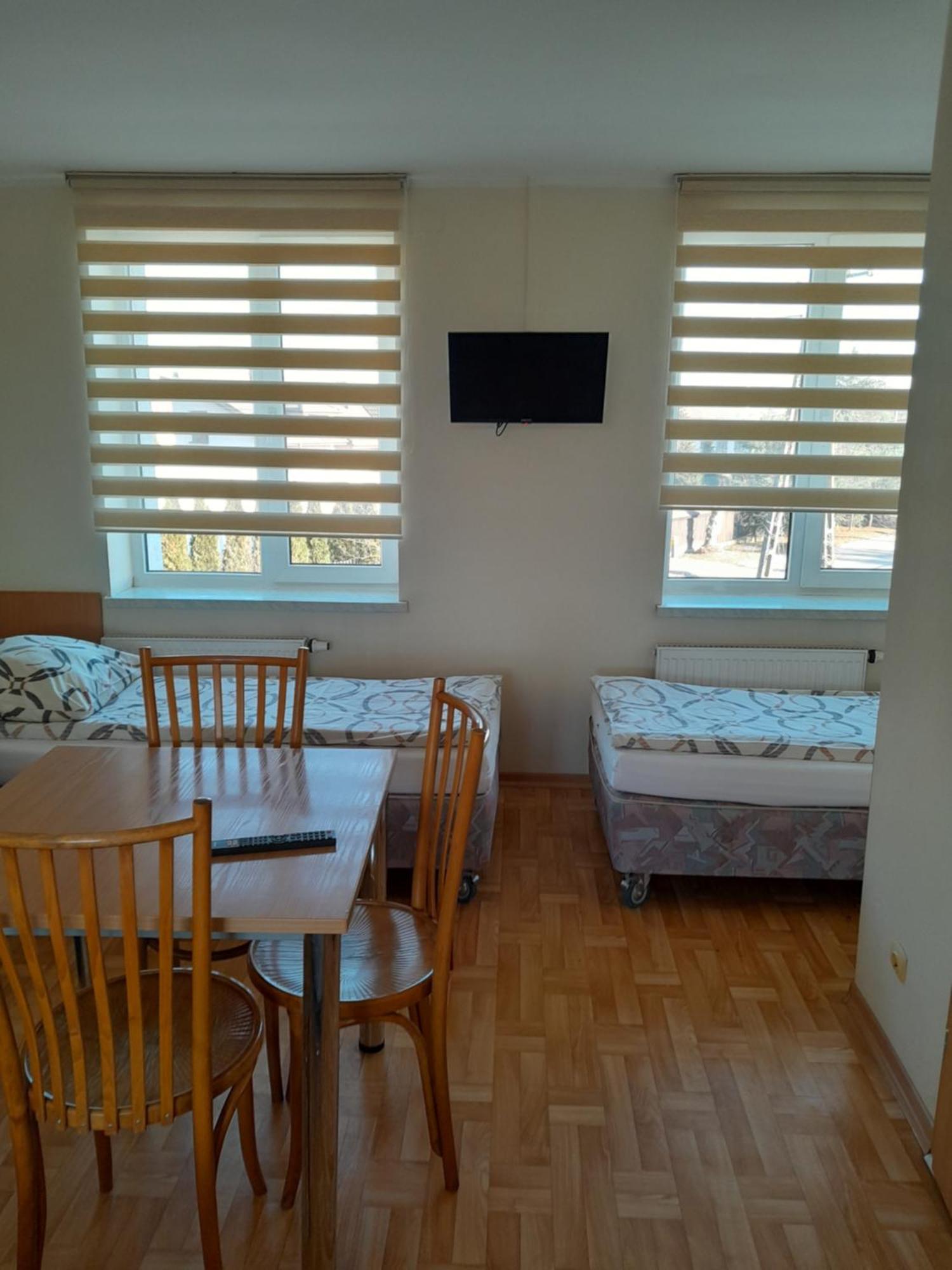 Hostel Polon Pułtusk Εξωτερικό φωτογραφία